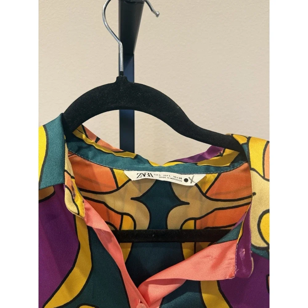 ZARA BLOGGERS FAV Printed Pocket Shirt Satin Pajama Style Colorful Size L Tropic - Picture 5 of 5